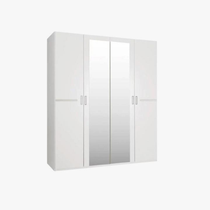 Kleiderschrank mit Spiegel.png