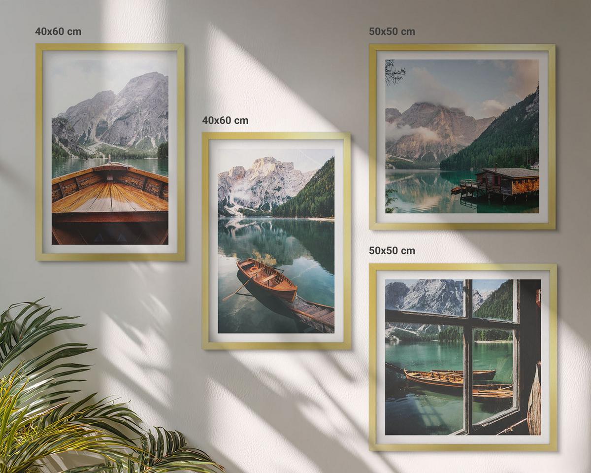 BILDER SET 4er Set - 50x50 cm & 40x60 cm Goldrahmen - See, Berge, Boote, Hütte, Fenster - Goldfarben, Kunststoff (50/50cm) - TULUP