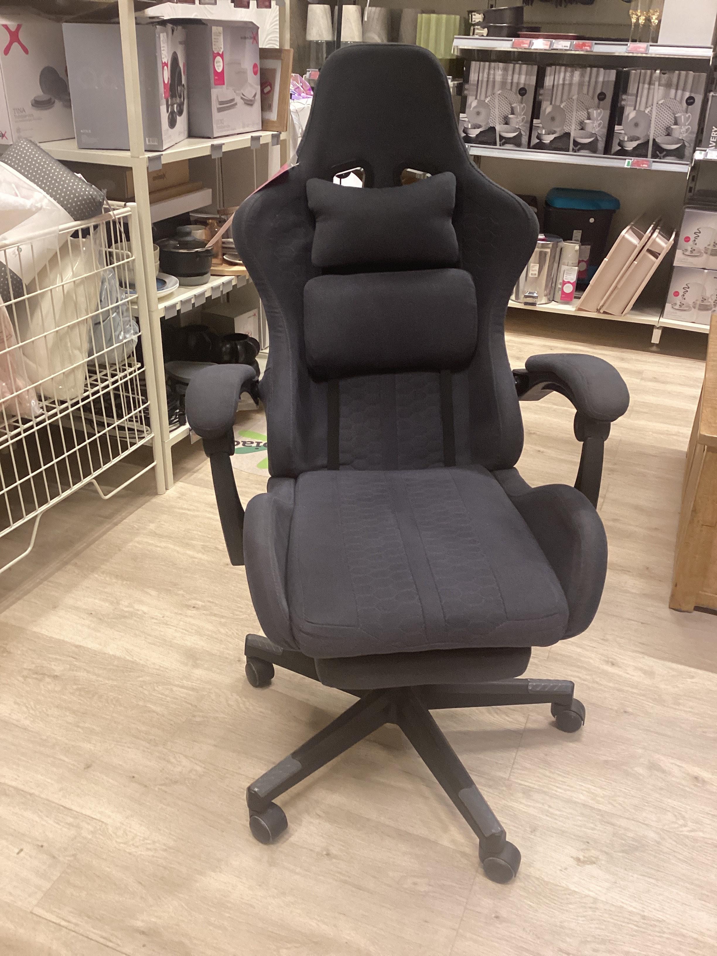 FŐNÖKI SZÉK ARON 2