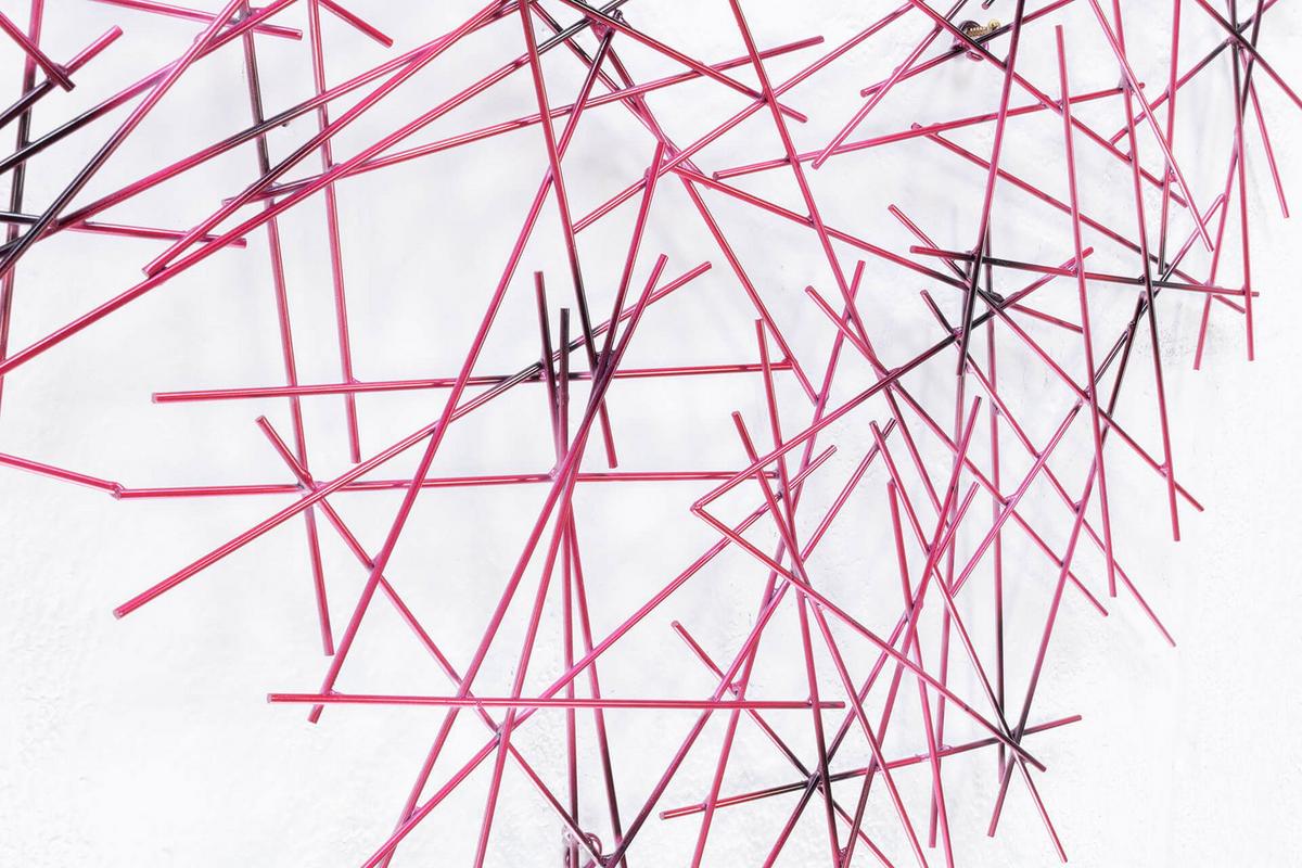 WANDDEKO Pink 111/64 cm - Pink, Metall (4.21/64/3cm) - KUNSTLOFT
