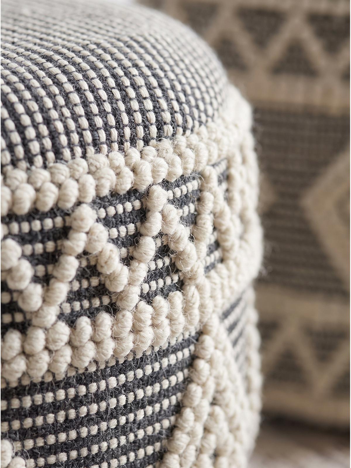 SITZHOCKER RHONE, Stoff, mit Textilbezug, mit Rautenstruktur, Creme-Schwarz, Ø 40 x 45 cm - Beige/Grau, Textil (40/45/40cm) - KADIMA DESIGN
