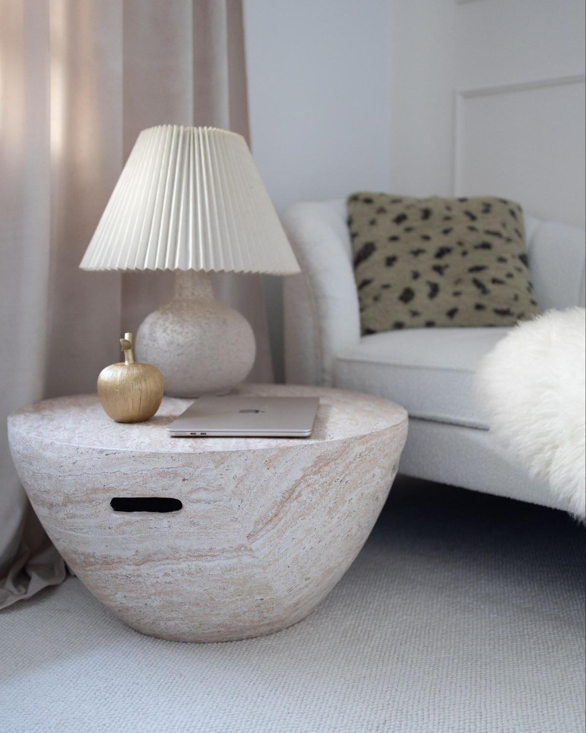 COUCHTISCH 68/68 cm Travertinoptik Vicarello - Beige, Naturmaterialien (68/68/36cm) - Beliani