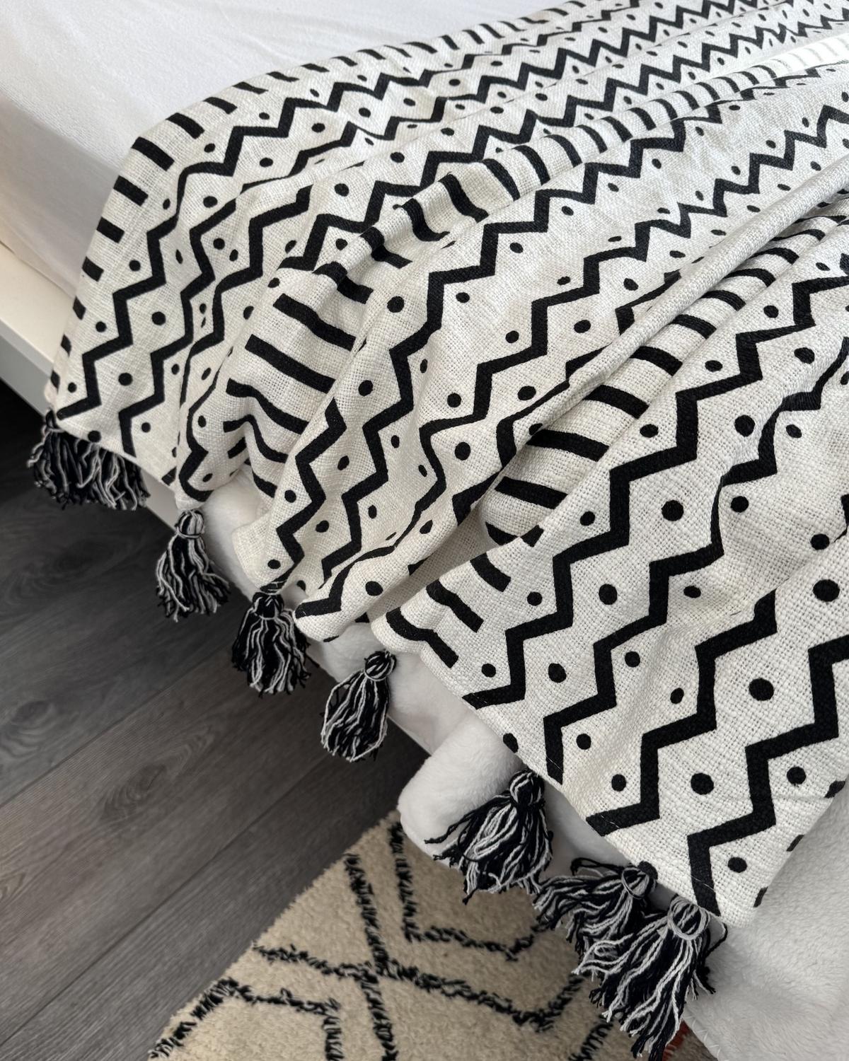 DECKE Weiß Unnao 130/180 cm - Weiß, Naturmaterialen/Textil (130/180cm) - Beliani