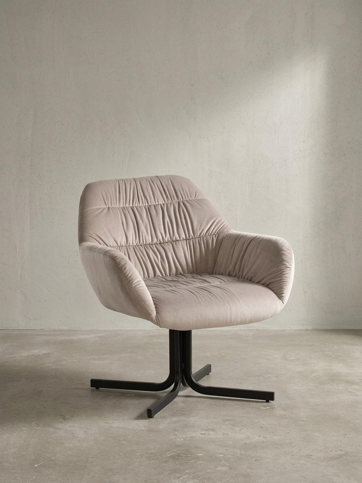 LOUNGESESSEL Samt mit Armlehnen und Metallgestell, gepolsterter Schalensitz, Beige 64x68x74 cm - Beige/Schwarz, Textil/Metall (64/74/68cm) - KADIMA DESIGN