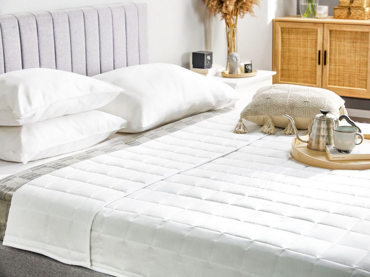 SOMMERBETTDECKE Weiß 220/240 cm Annapurna - Weiß, Textil (220/240cm) - Beliani