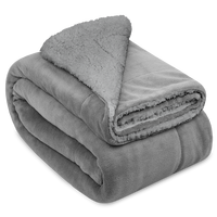 DECKE Alina 220/240 cm Hellgrau/Hellgrau - Grau, Textil (220/240cm) - Beautissu 