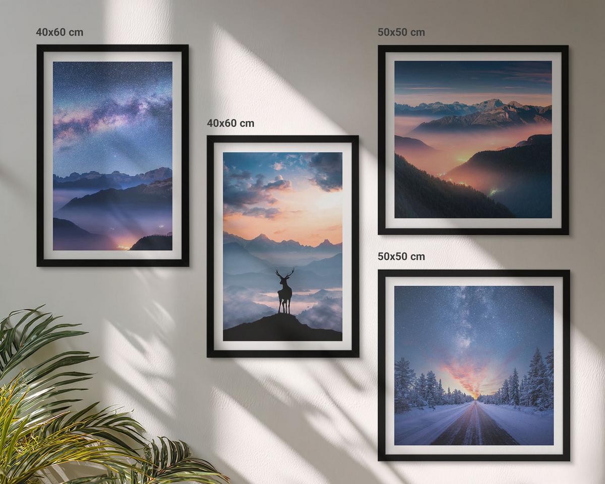 BILDER SET 4er Set - 50x50 cm & 40x60 cm Schwarzer Rahmen - Nachthimmel Berge Nebel Hirsch - Schwarz, Kunststoff (50/50cm) - TULUP