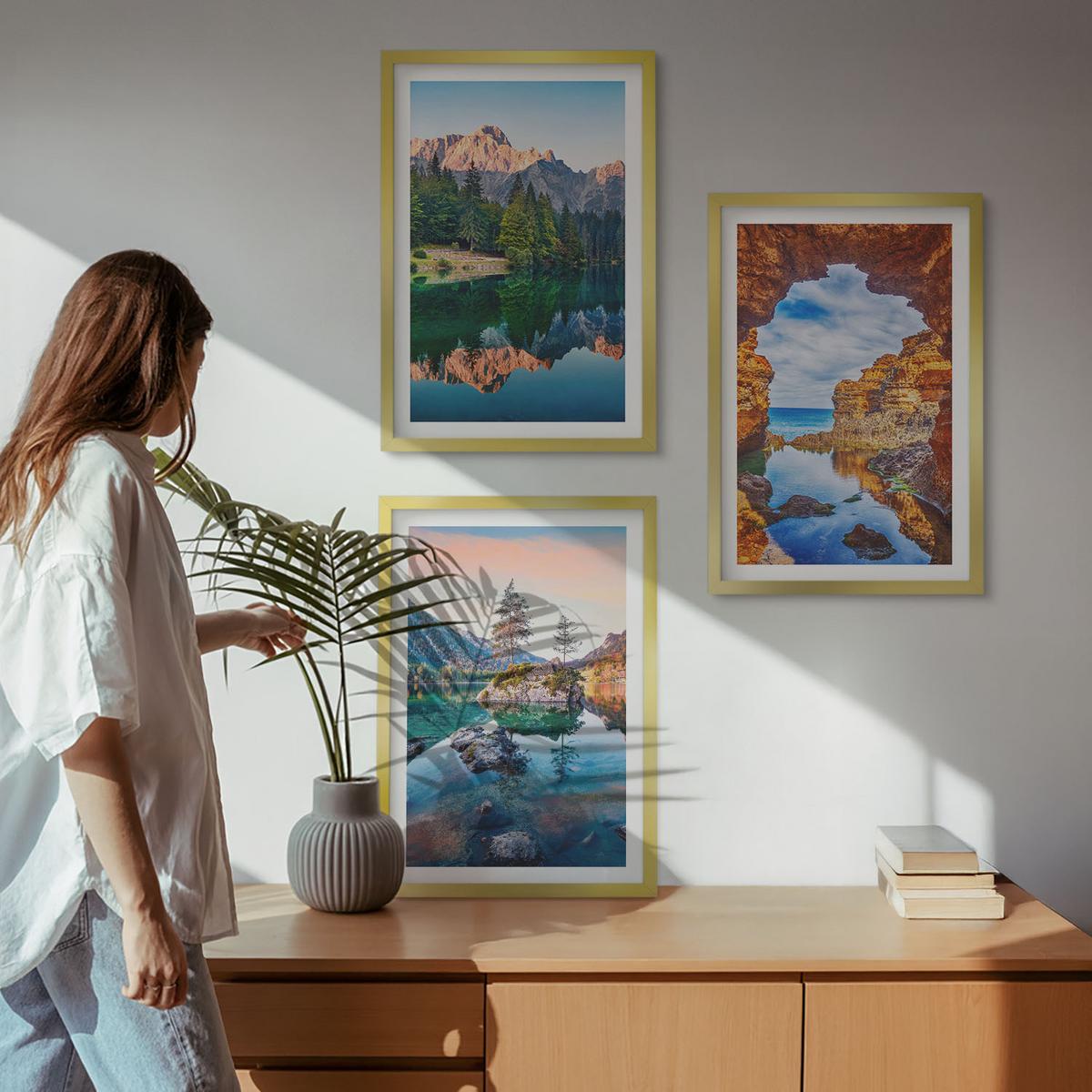 BILDER SET 3er Set - 40x60 cm Goldrahmen - Spiegelungen der Felsen in Bergseen - Goldfarben, Kunststoff (40/60cm) - TULUP