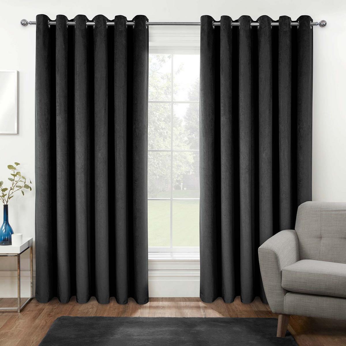 VERDUNKELUNGSVORHÄNGE Samt mit Thermo-Funktion, 117/137 cm - Grau, Textil (117/137cm) - Homescapes