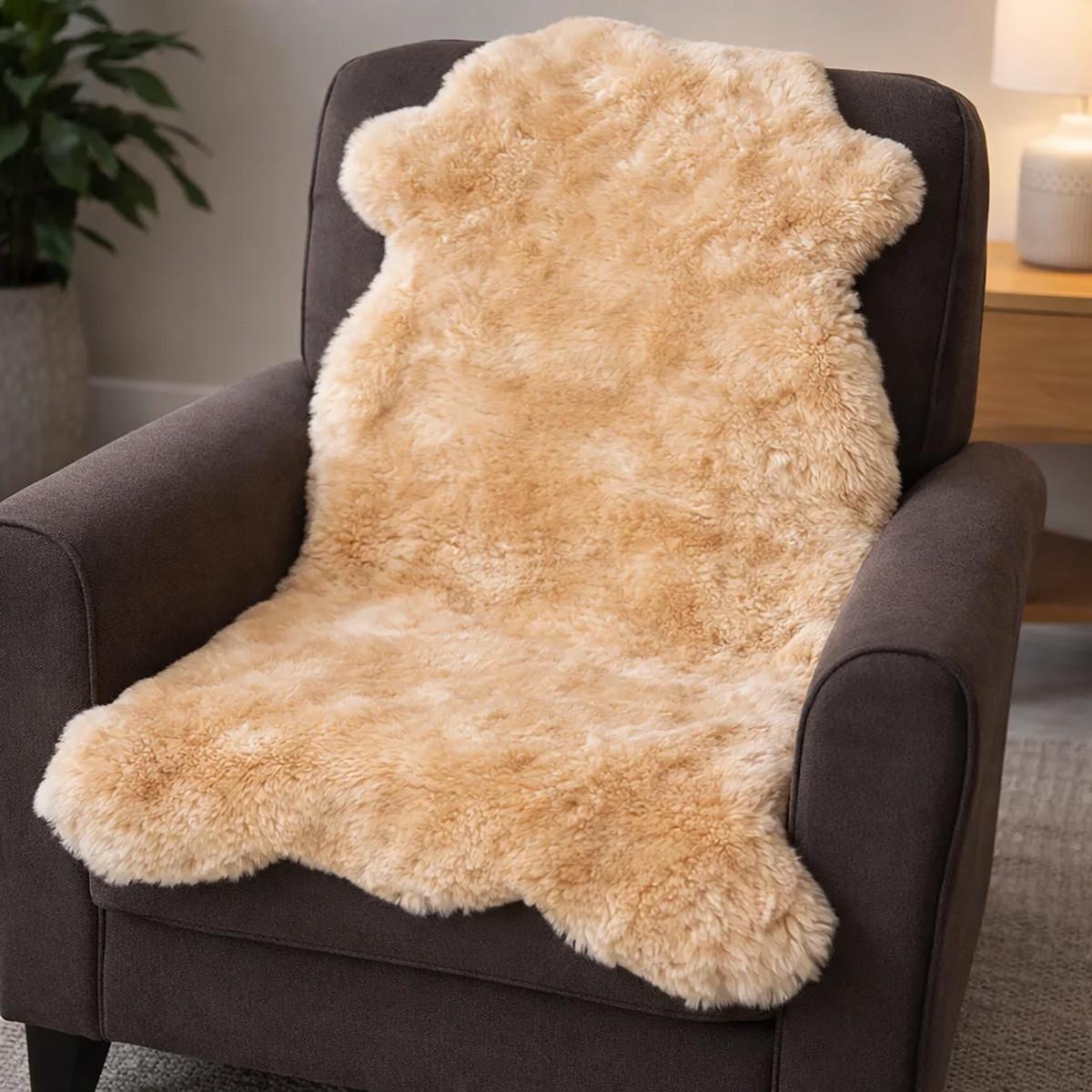 FELL Deutsches Merino Lammfell Schaffell Hellbraun ca. 105 cm - Hellbraun, Fell (55/105cm) - Provellus