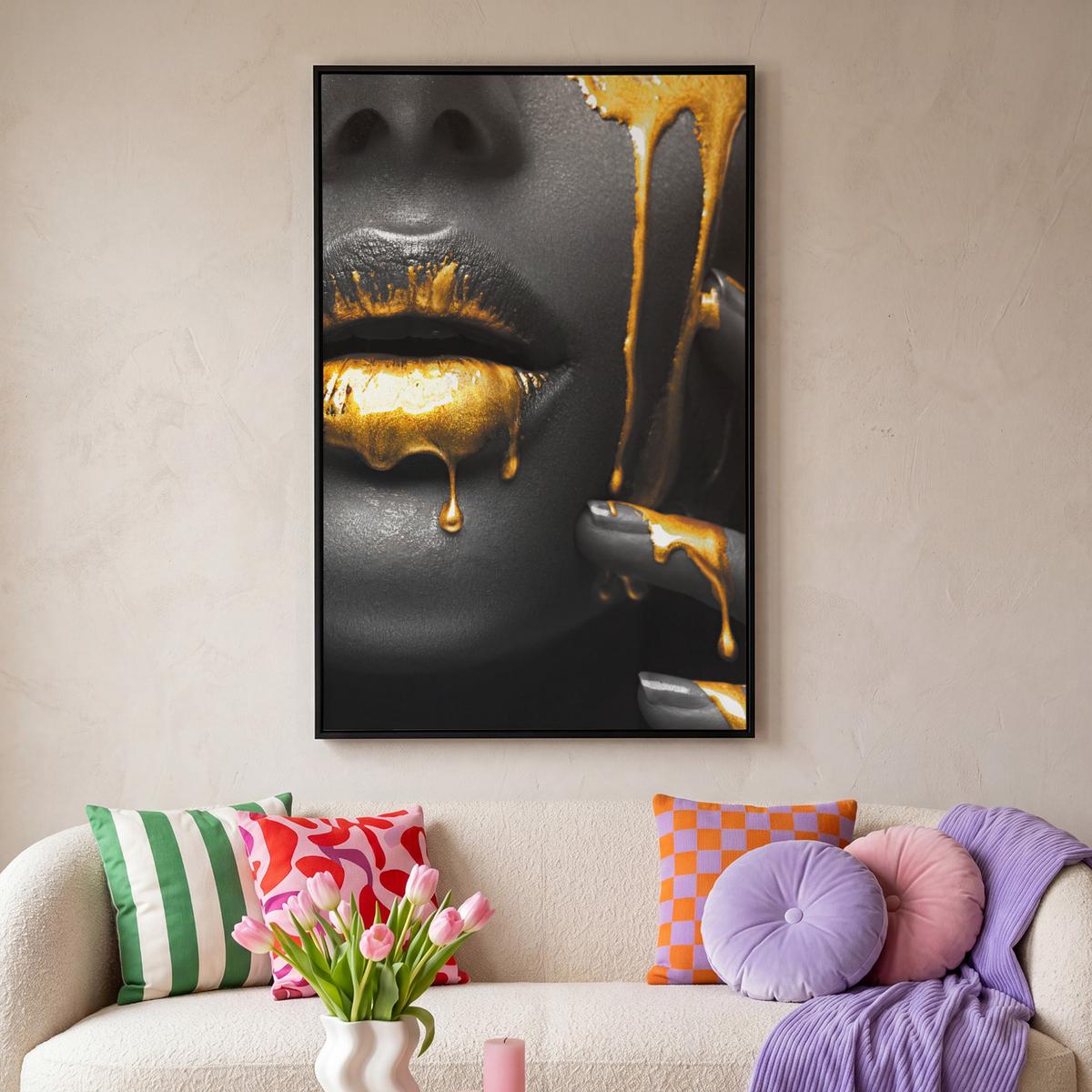 LEINWAND Bilder mit Rahmen - Frau - Schwarz - Gold - Gesicht - Lippen - 100x150 - Goldfarben, Textil (100/150cm) - MuchoWow