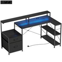 GAMING Tisch L-förmiger 165 x 80 cm Schreibtisch mit LED & Steckdosen 2 Schublad - Schwarz, Holzwerkstoff/Metall (165/80/91.5cm) - HOMCOM