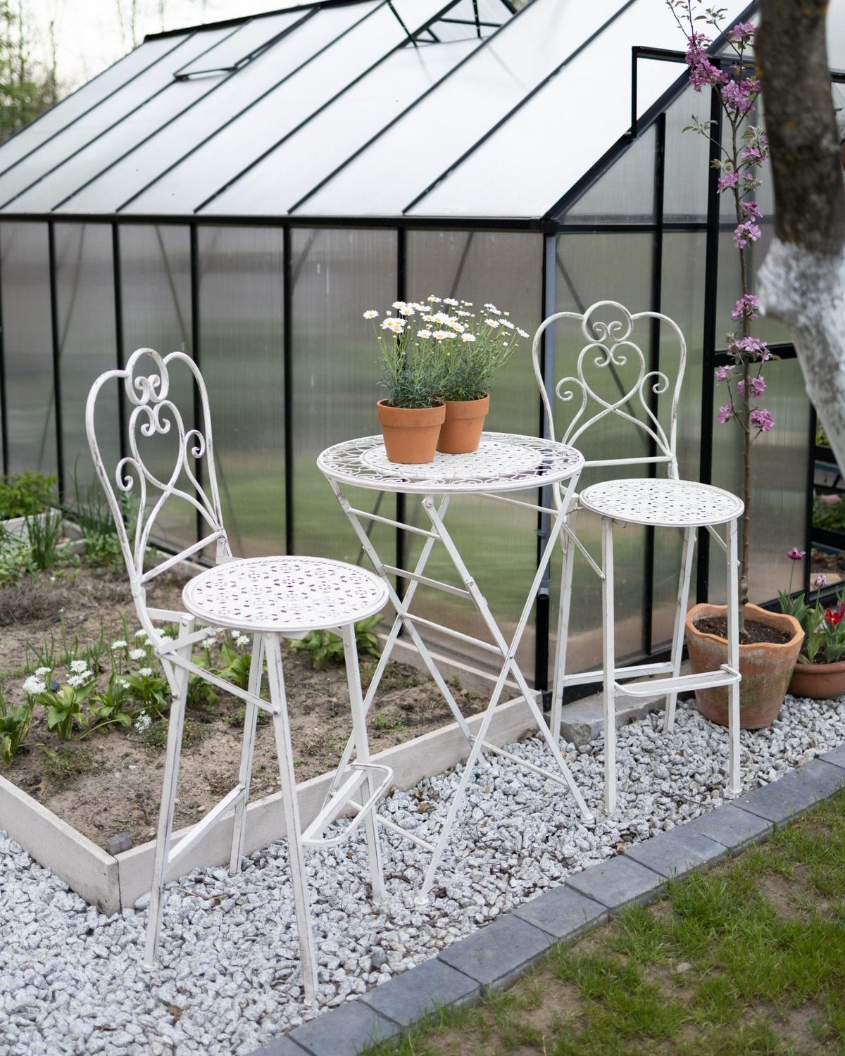 GARTEN-BARTISCH 60 cm Beige Trieste - Beige, Metall (60/60/90cm) - Beliani