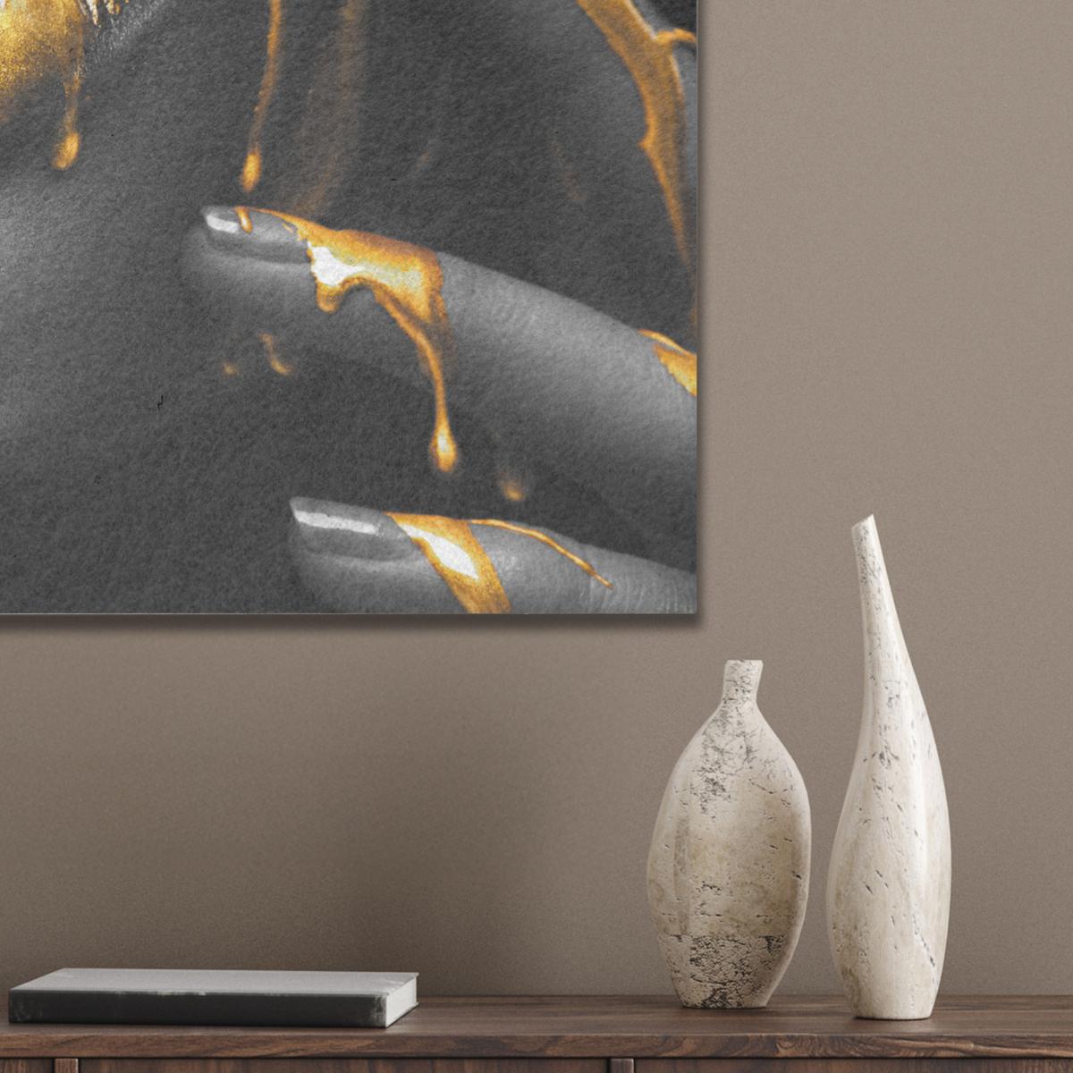 AKUSTIKBILD Frau - Schwarz - Gold - Gesicht - Lippen Wandbilder 60x60 cm - Goldfarben, Kunststoff (60/60/0.9cm) - MuchoWow