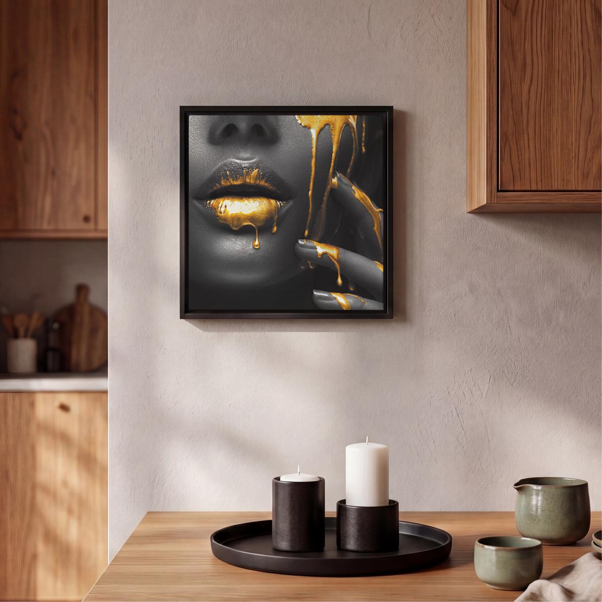 LEINWAND Bilder mit Rahmen - Frau - Schwarz - Gold - Gesicht - Lippen - 20x20 - Goldfarben, Textil (20/20cm) - MuchoWow