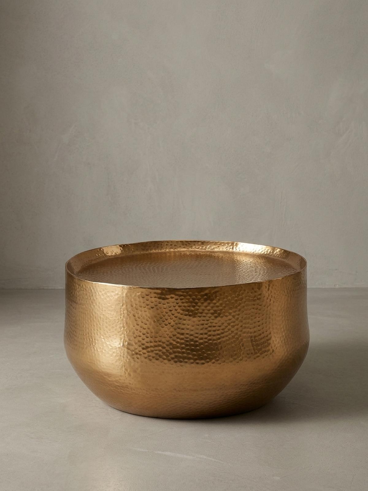 COUCHTISCH Orientalisch mit Hammerschlag-Struktur aus Aluminium und hohler Bauweise, Gold 60x60x35 cm - Goldfarben, Metall (60/60/35cm) - KADIMA DESIGN