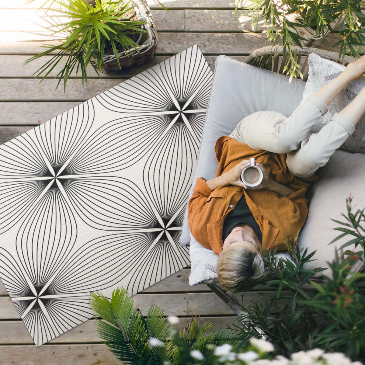 TEPPICH 140x210 cm Stilvolle Blumen Dunkle Linien - Creme, Kunststoff (140/210cm) - Wallfluent