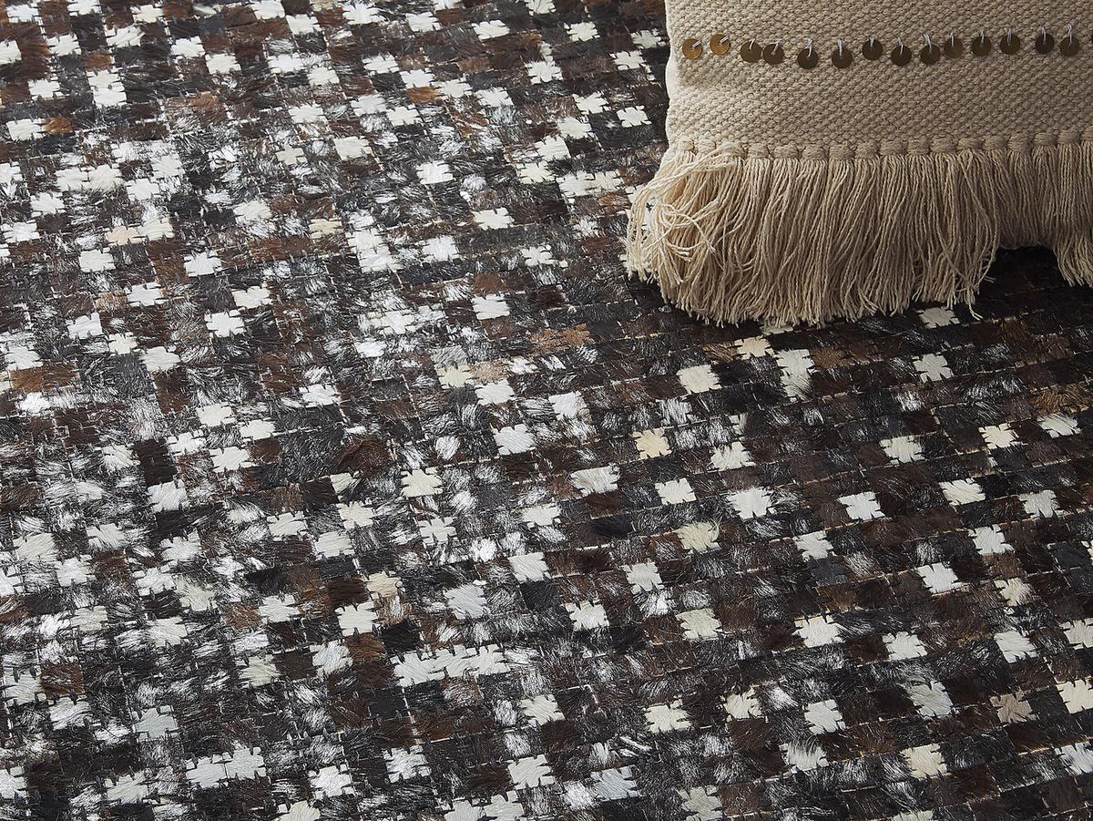 KURZFLOR-TEPPICH Akkese 200/140 cm - Braun, Fell (140/200cm) - Beliani