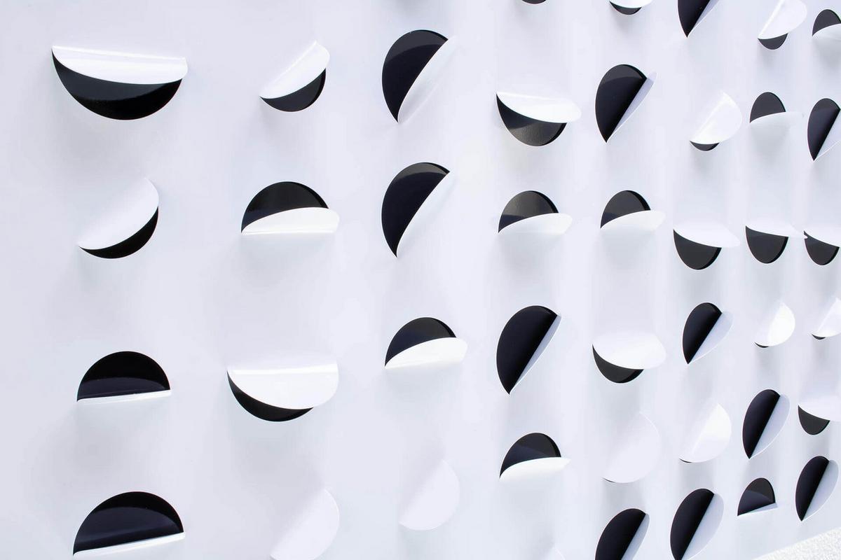 WANDDEKO Schwarz-Weiß 118/57 cm - Schwarz/Weiß, Metall (7.21/57/5cm) - KUNSTLOFT