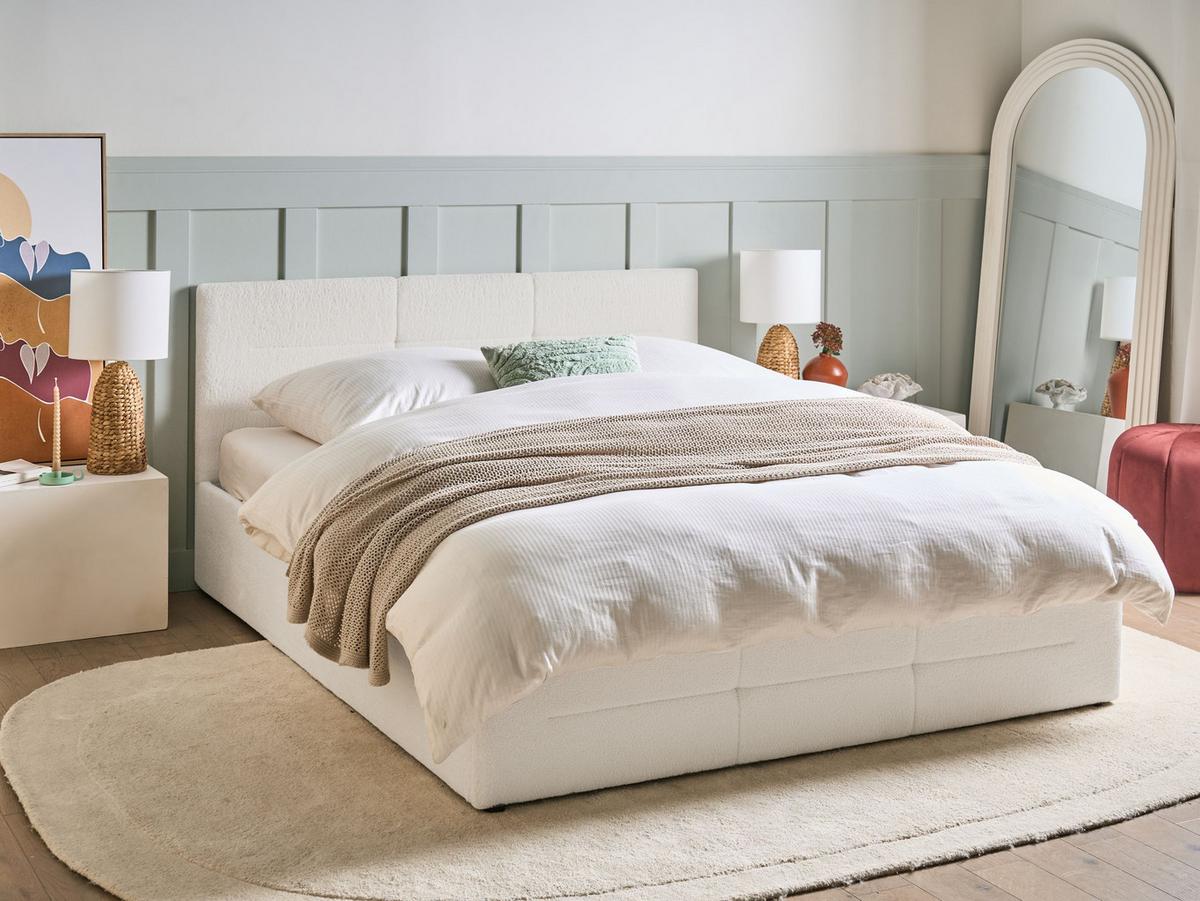BETT mit Stauraum 160/200 Bouclé Cremeweiß Massognes - Creme, Textil (160/200cm) - Beliani