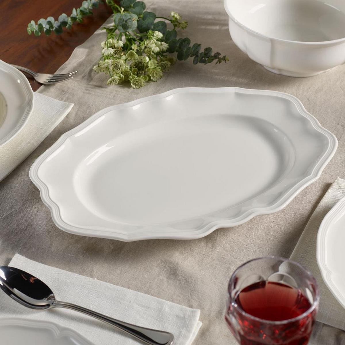 SERVIERPLATTE Manoir weiß 37 x 26 cm - Weiß, Keramik (26.4/4/36.7cm) - Villeroy & Boch