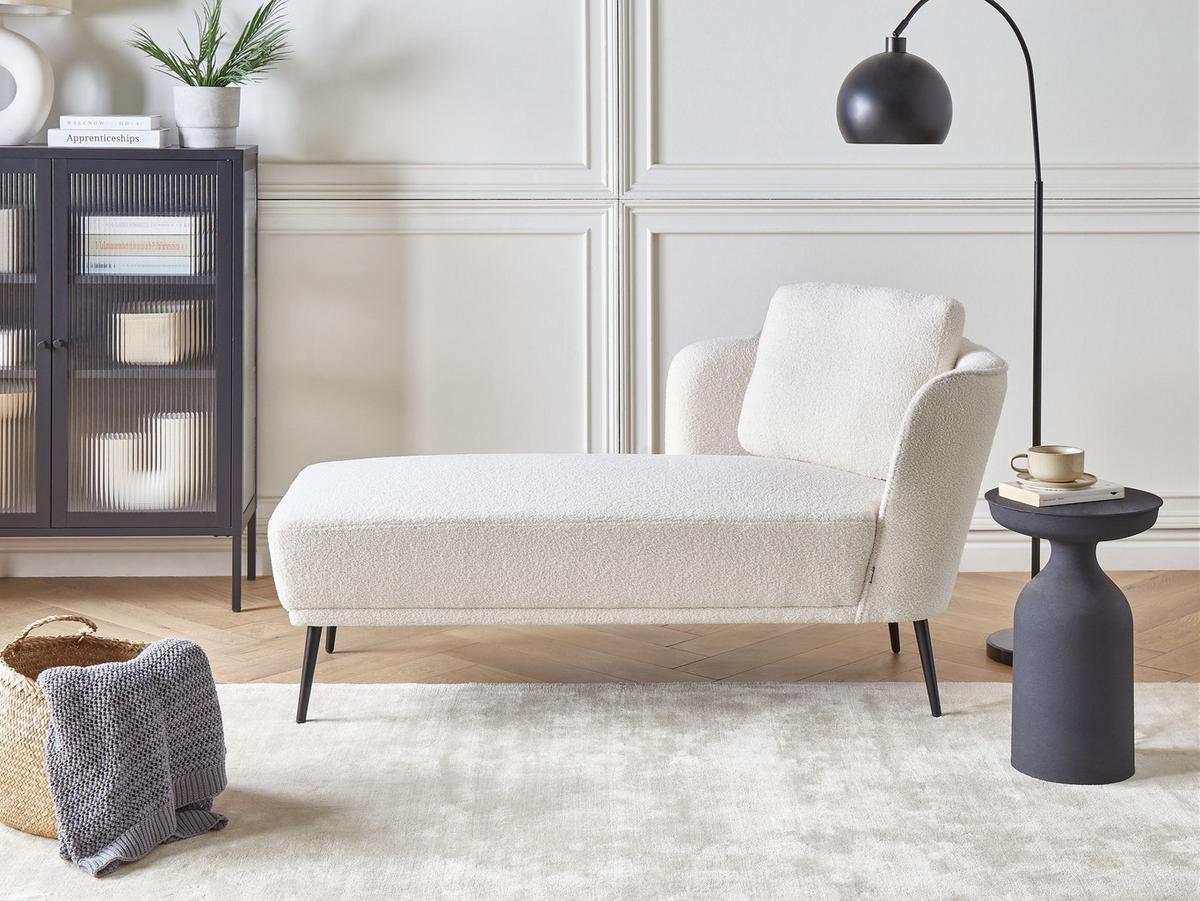 CHAISELONGUE-RECHTSSEITIGE Bouclé Cremeweiß Artheze - Creme/Schwarz, Textil (148/70/64cm) - Beliani