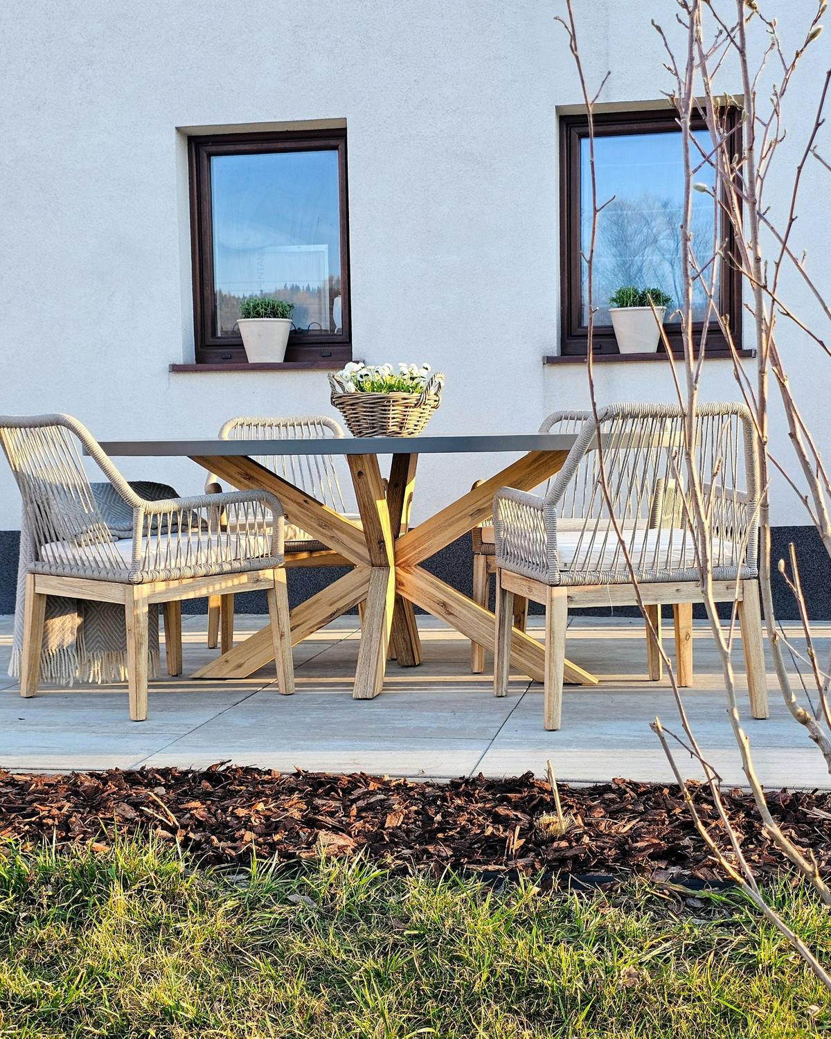 GARTENMÖBEL-SET 4-Sitzer Grau Oristano - Hellbraun/Beige, Stein - Beliani
