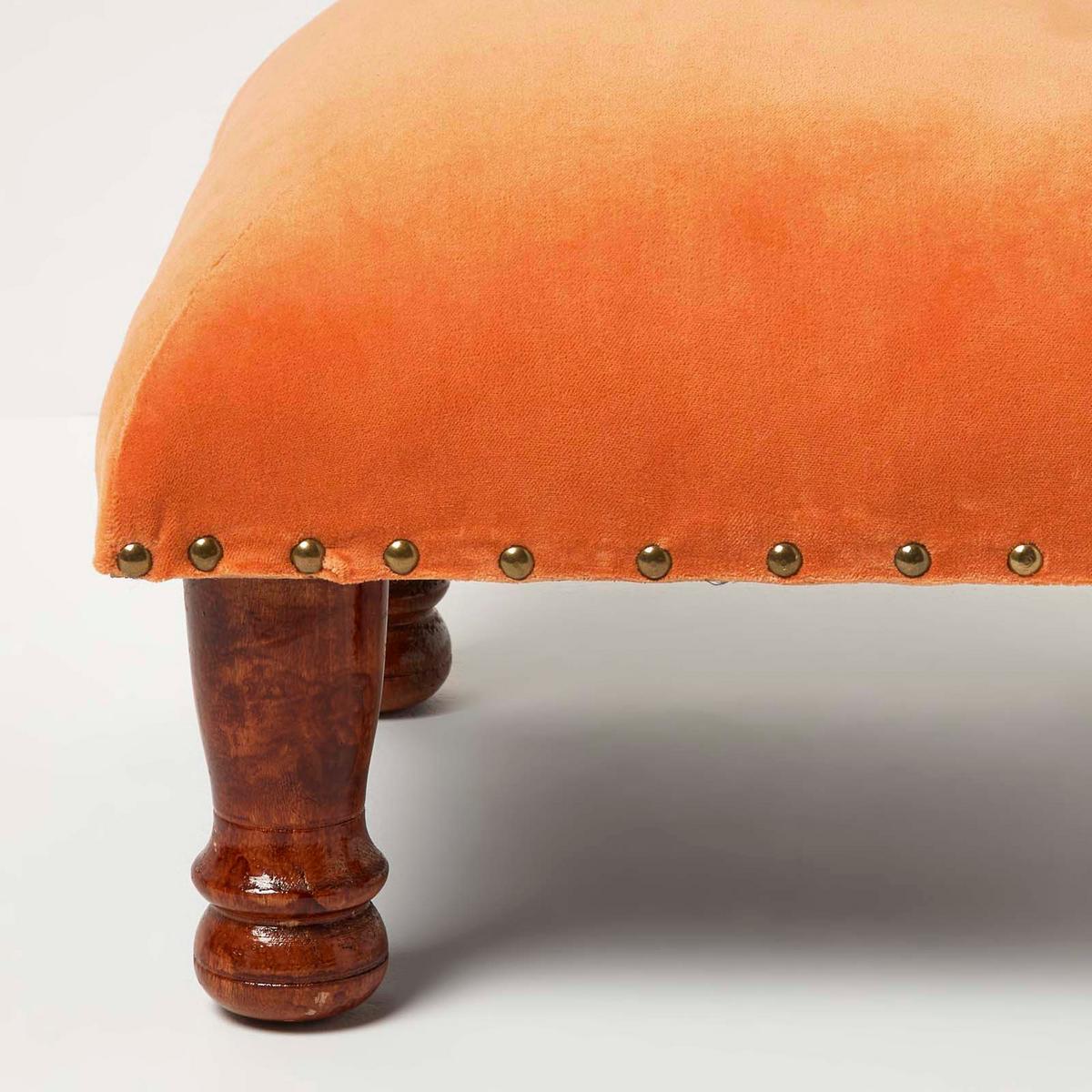 SAMT-HOCKER Mable, orange mit Holzbeinen, 40/40/25 cm - Orange, Textil (40/25/40cm) - Homescapes