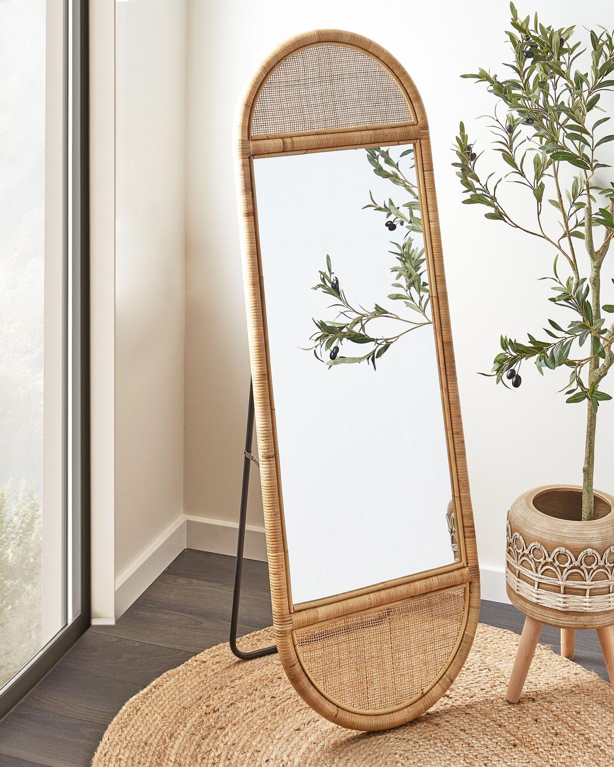 STANDSPIEGEL 150 cm Rattan Naturfarben Barges - Schwarz/Naturfarben, Naturmaterialien (50/150/3cm) - Beliani