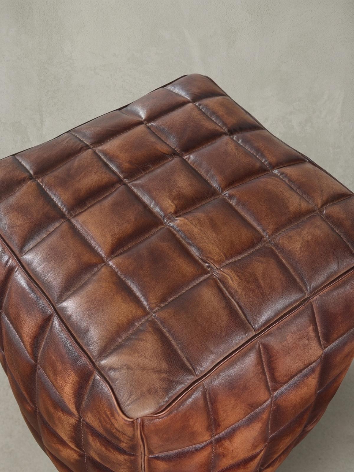 SITZHOCKER – Echtleder, 41x39x39 cm, abgesteppte Quadrate, Used-Look - Braun, Leder (39/41/39cm) - KADIMA DESIGN