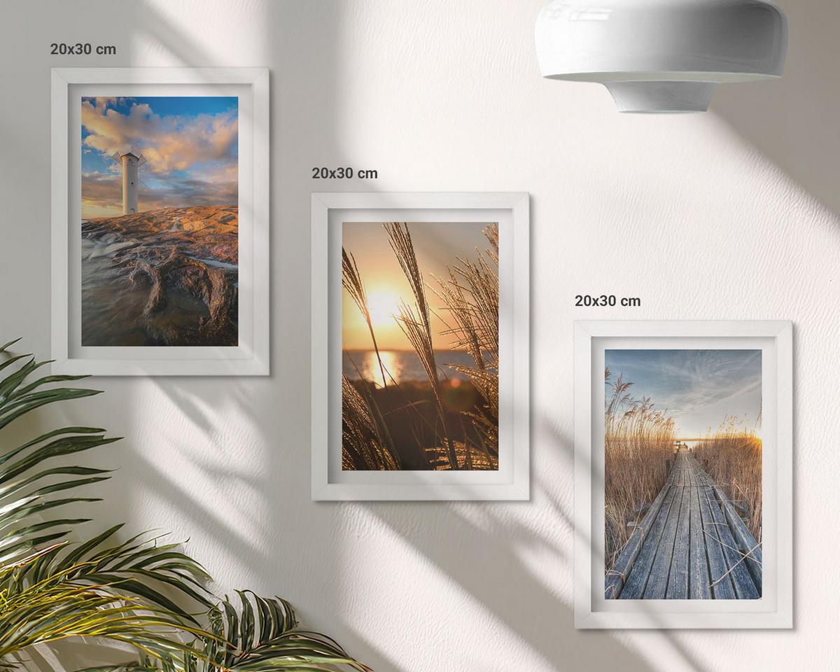 BILDER SET 3er Set - 20x30 cm Weißer Rahmen - Leuchtturm-Grassteg - Weiß, Kunststoff (20/30cm) - TULUP