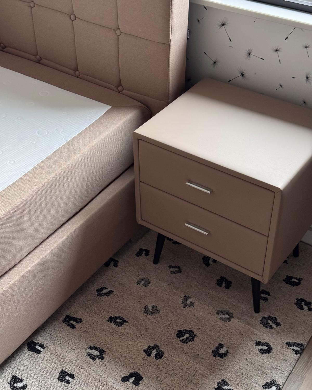 NACHTTISCH beige Kunstleder 2 Schubladen Essonne - Beige, Kunststoff/Textil (48/56/41cm) - Beliani