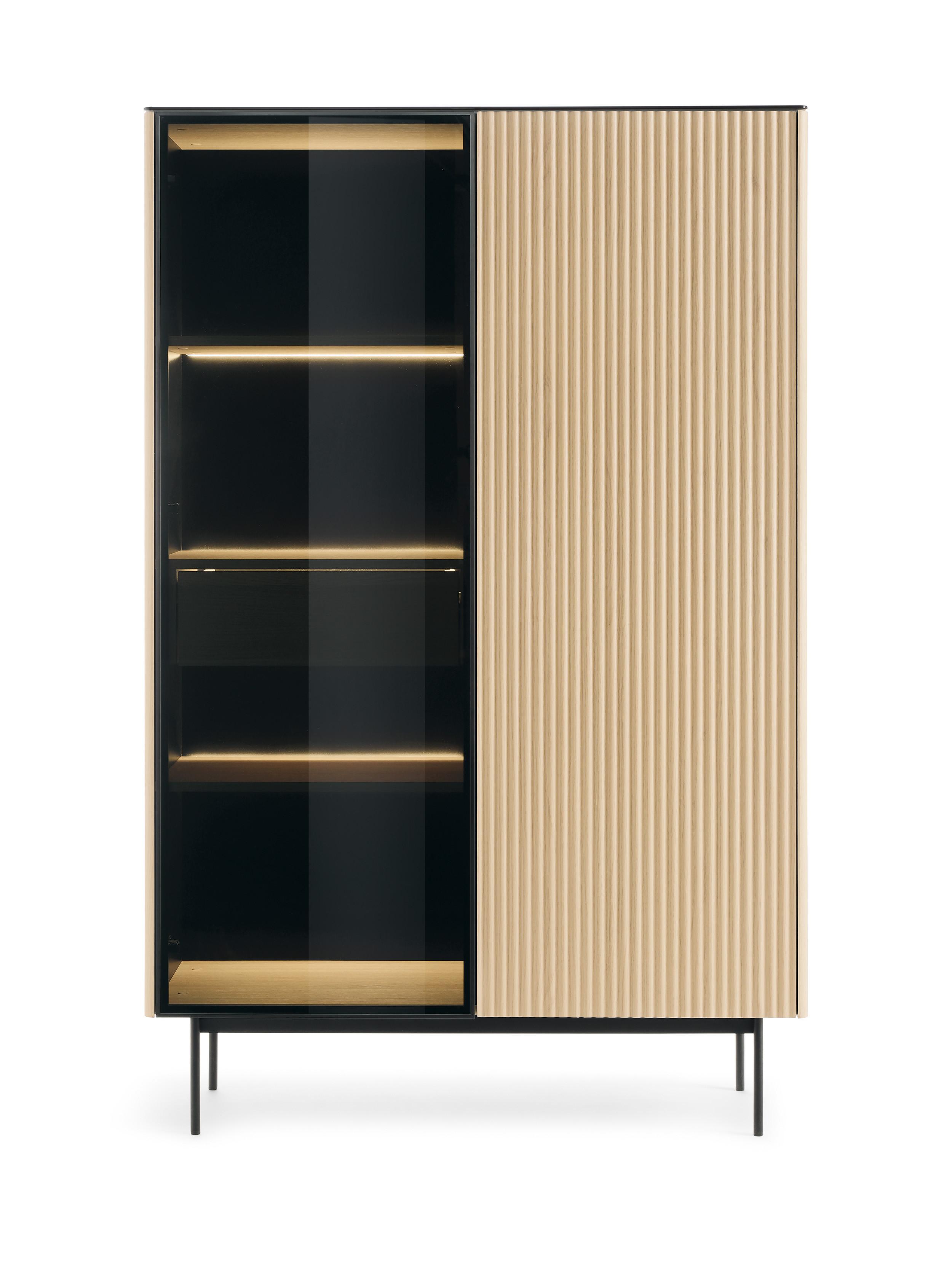 VITRINE VELLUTO 146,6 / 107,1 cm in Eichefarben - Eichefarben/Naturfarben, Holzwerkstoff (107.1/146.6/39cm) - MASSENO