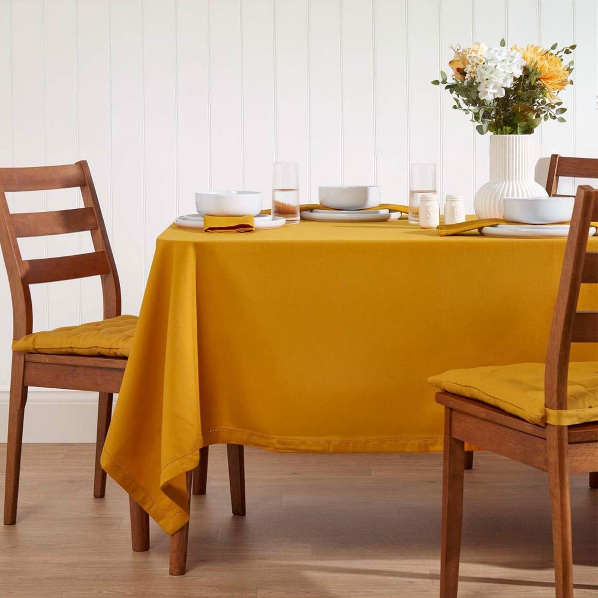 TISCHDECKE senfgelb 137/228 cm, 100% Baumwolle - Dunkelgelb, Textil (137/228cm) - Homescapes