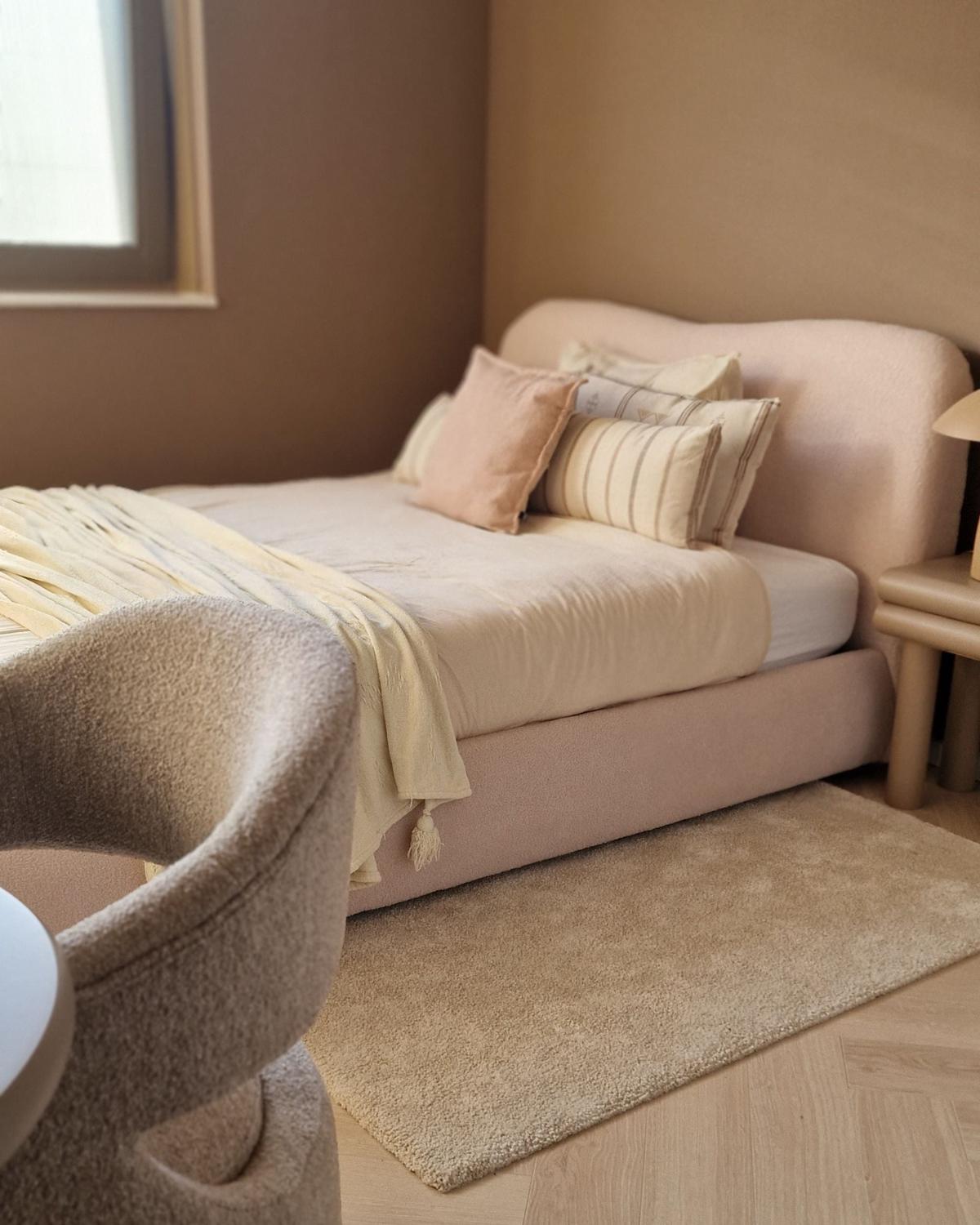 BETT mit Stauraum 140/200 cm Bouclé Hellbraun Blagnac - Hellbraun, Textil (140/200cm) - Beliani