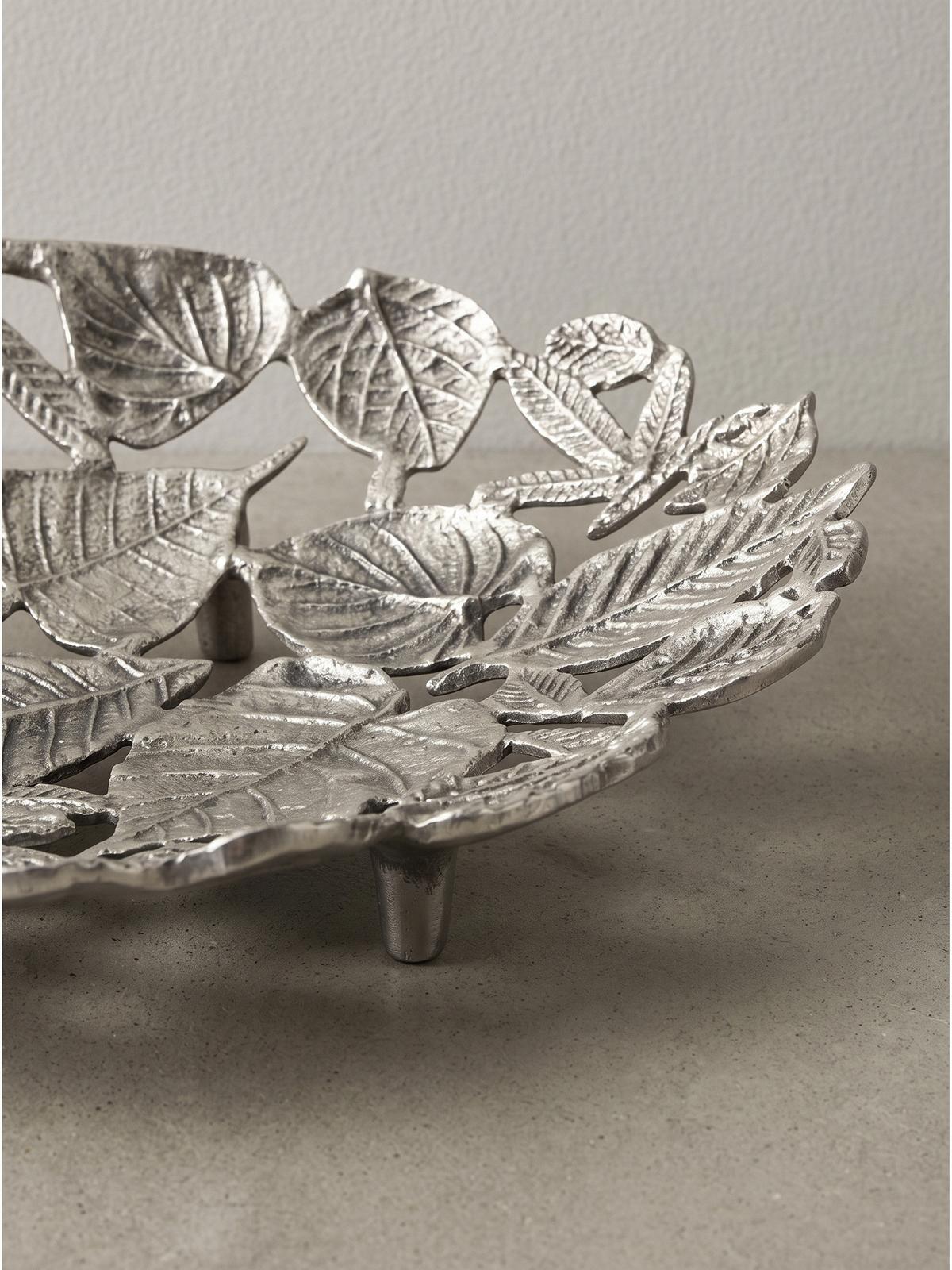 DEKOSCHALE RECANATI, Aluminium, handgefertigt, Silber, 49 x 31 x 8 cm - Silberfarben, Metall (8cm) - KADIMA DESIGN