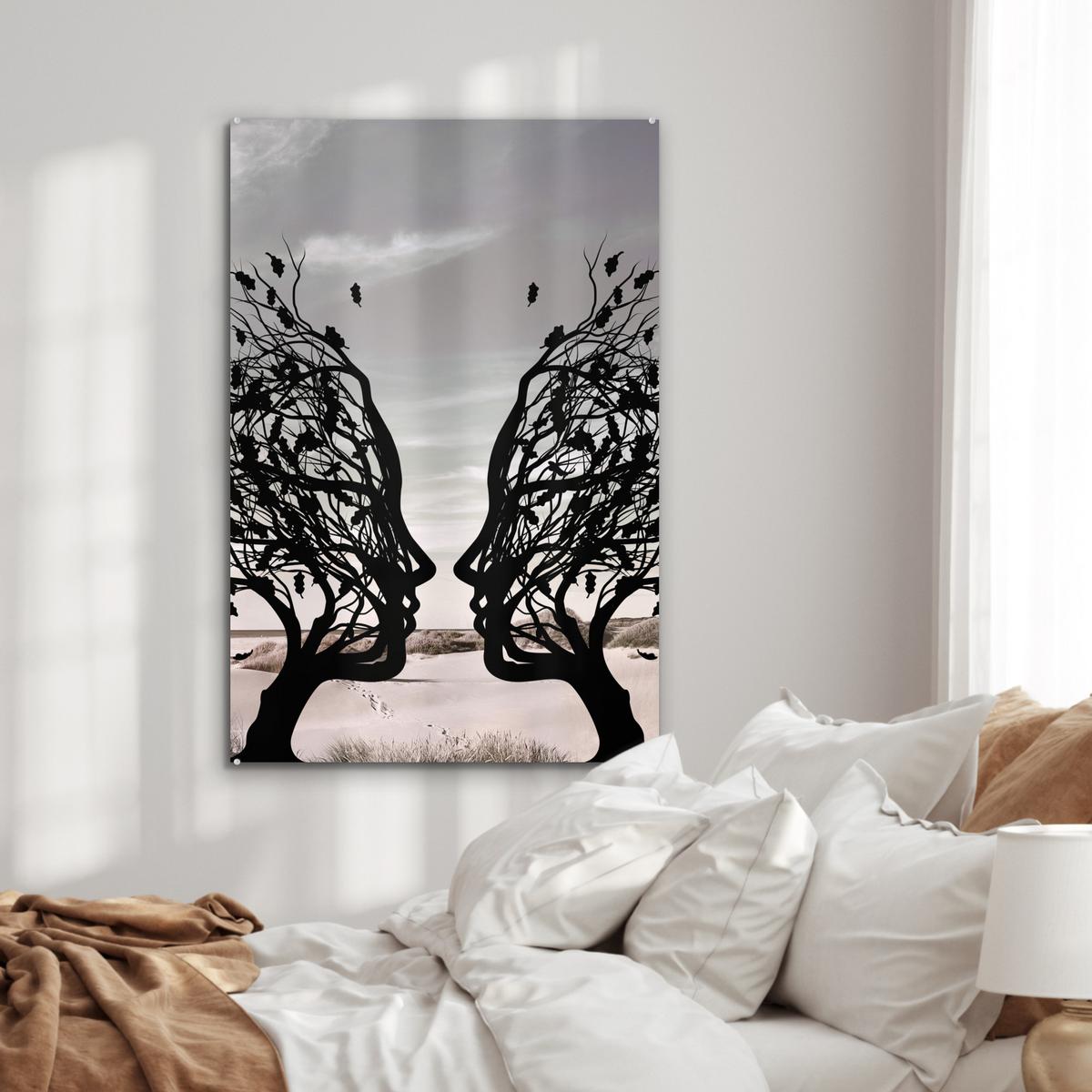 ACRYLGLASBILD Strand - Meer - Menschen - Baum - Moderne Kunst 80x120 cm - Hellgrau, Glas (80/120cm) - MuchoWow