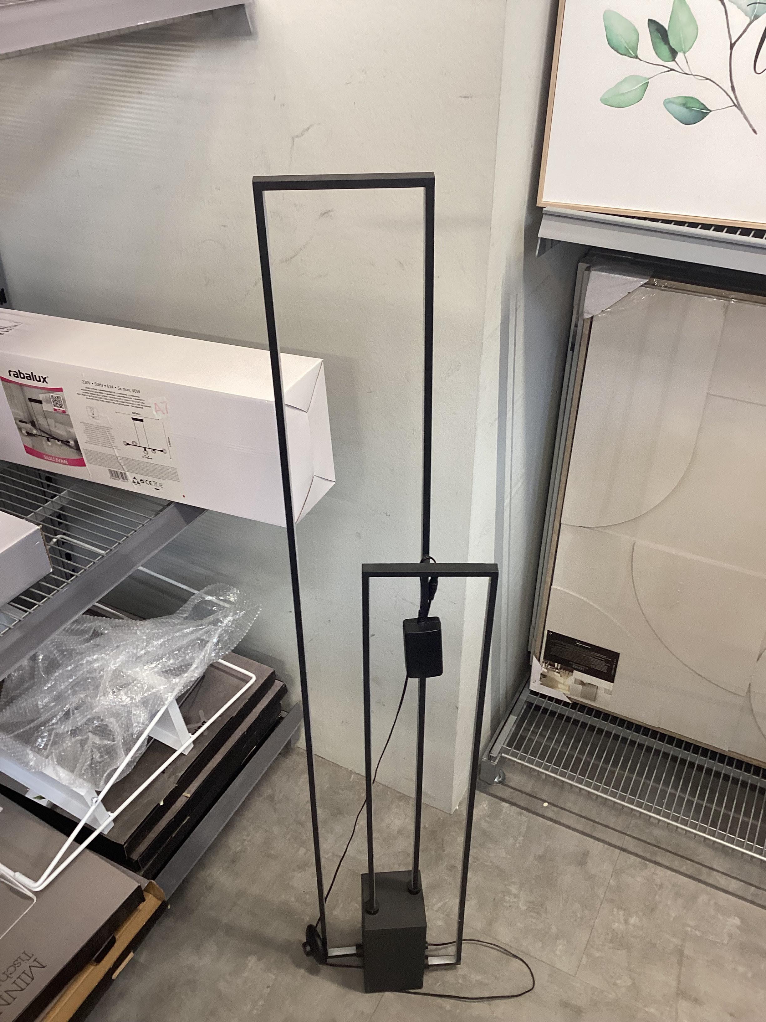 CSEPEL OUTLET LED ÁLLÓLÁMPA AVELINE