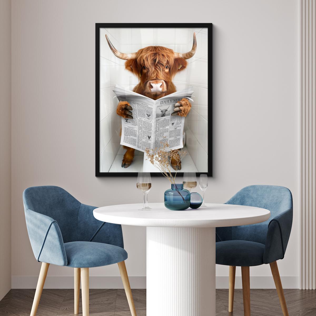 POSTER MIT RAHMEN Schottischer Highlander - Tier - Zeitung - Toilette Posterleiste 60x80 cm - Kastanienfarben, Papier (60/80cm) - MuchoWow