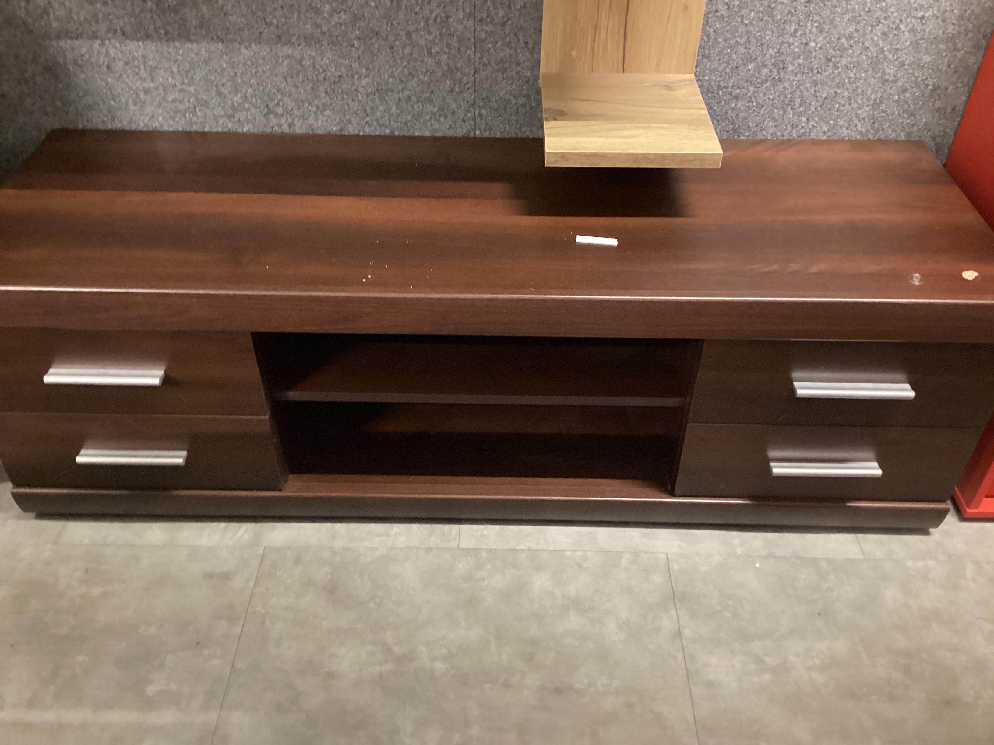 CSEPEL OUTLET TV-ELEM IMPERIAL-D