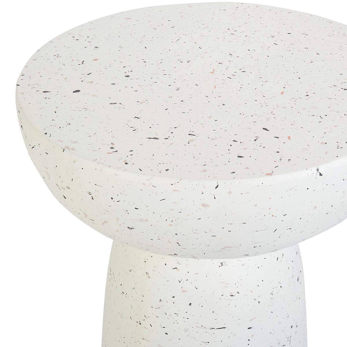 BEISTELLTISCH Beton cremeweiß Terrazzo Optik rund 33 cm Cadini - Weiß, Stein (33/33/71cm) - Beliani