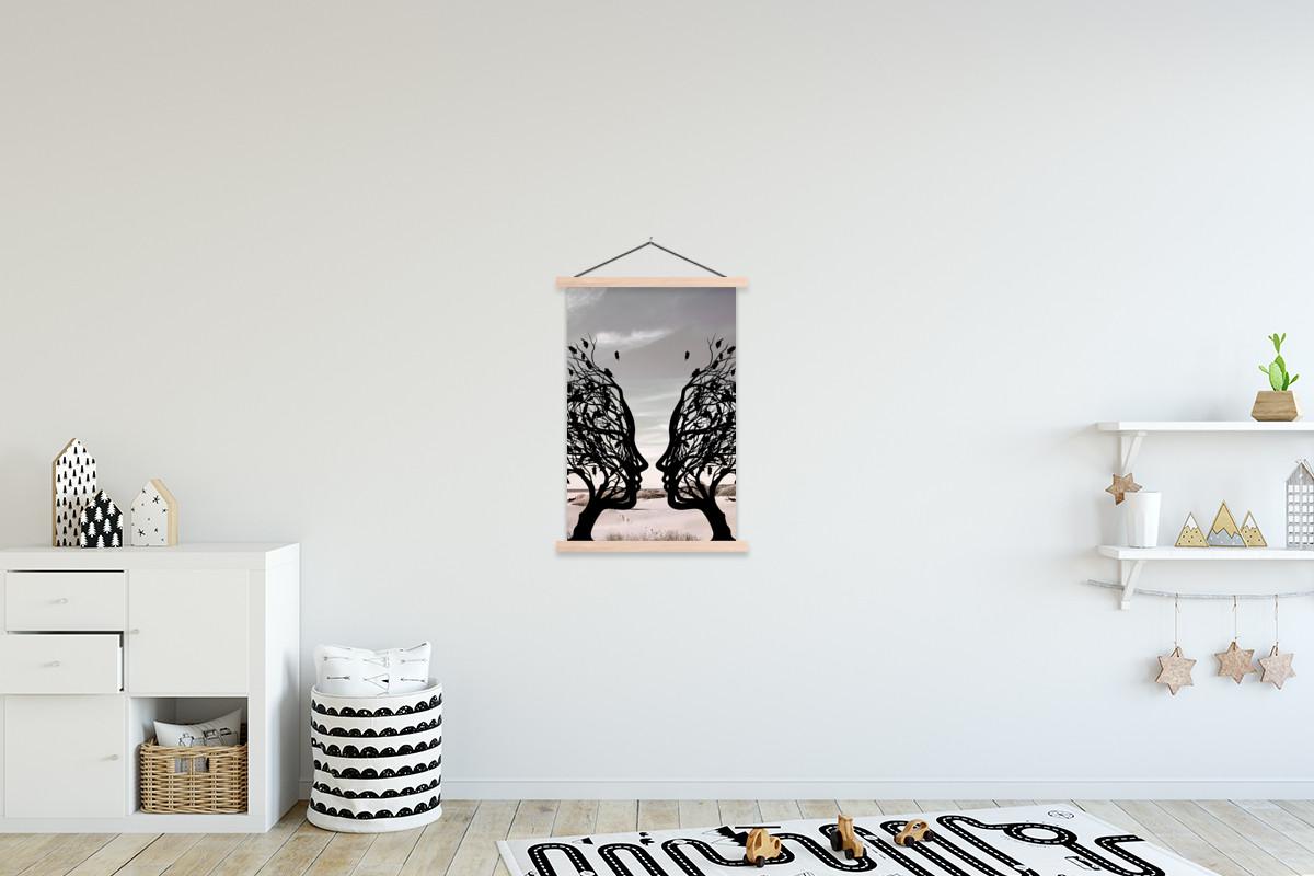 POSTER MIT MAGNETLEISTEN Strand - Meer - Menschen - Baum - Moderne Kunst Wandbild Schlafzimmer 60x90 cm - Hellgrau, Textil (60/90/0.15cm) - MuchoWow