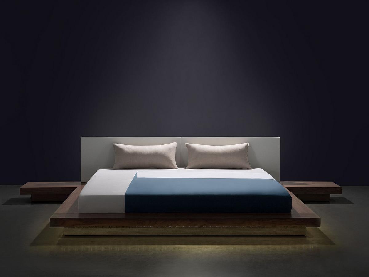 BETT mit LED 180x200 cm Heller Holzfarbton Zen - Hellbraun, Holzwerkstoff (180/200cm) - Beliani