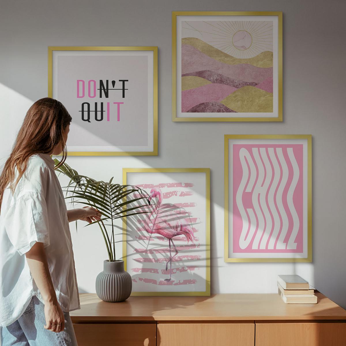 BILDER SET 4er Set - 50x50 cm & 40x60 cm Goldrahmen - Pastellfarbene Berglandschaft mit rosa Flamingos - Goldfarben, Kunststoff (50/50cm) - TULUP
