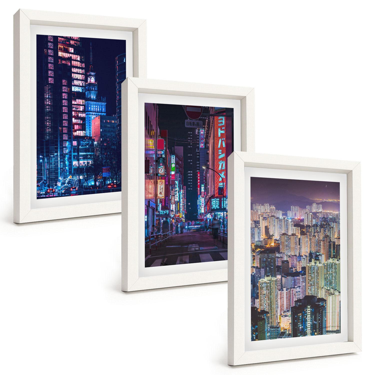 BILDER SET 3er Set - 20x30 cm Weißer Rahmen - Neonlichter der nächtlichen Stadt - Weiß, Kunststoff (20/30cm) - TULUP