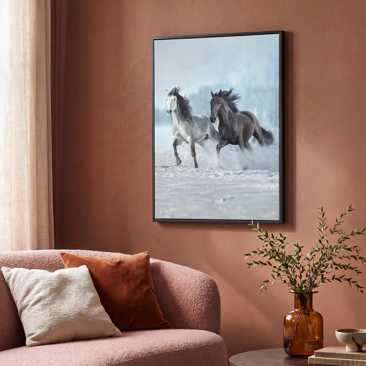 LEINWAND Bilder mit Rahmen - Pferde - Winter - Tiere - Natur - Schnee - 70x100 - Anthrazit, Textil (70/100cm) - MuchoWow