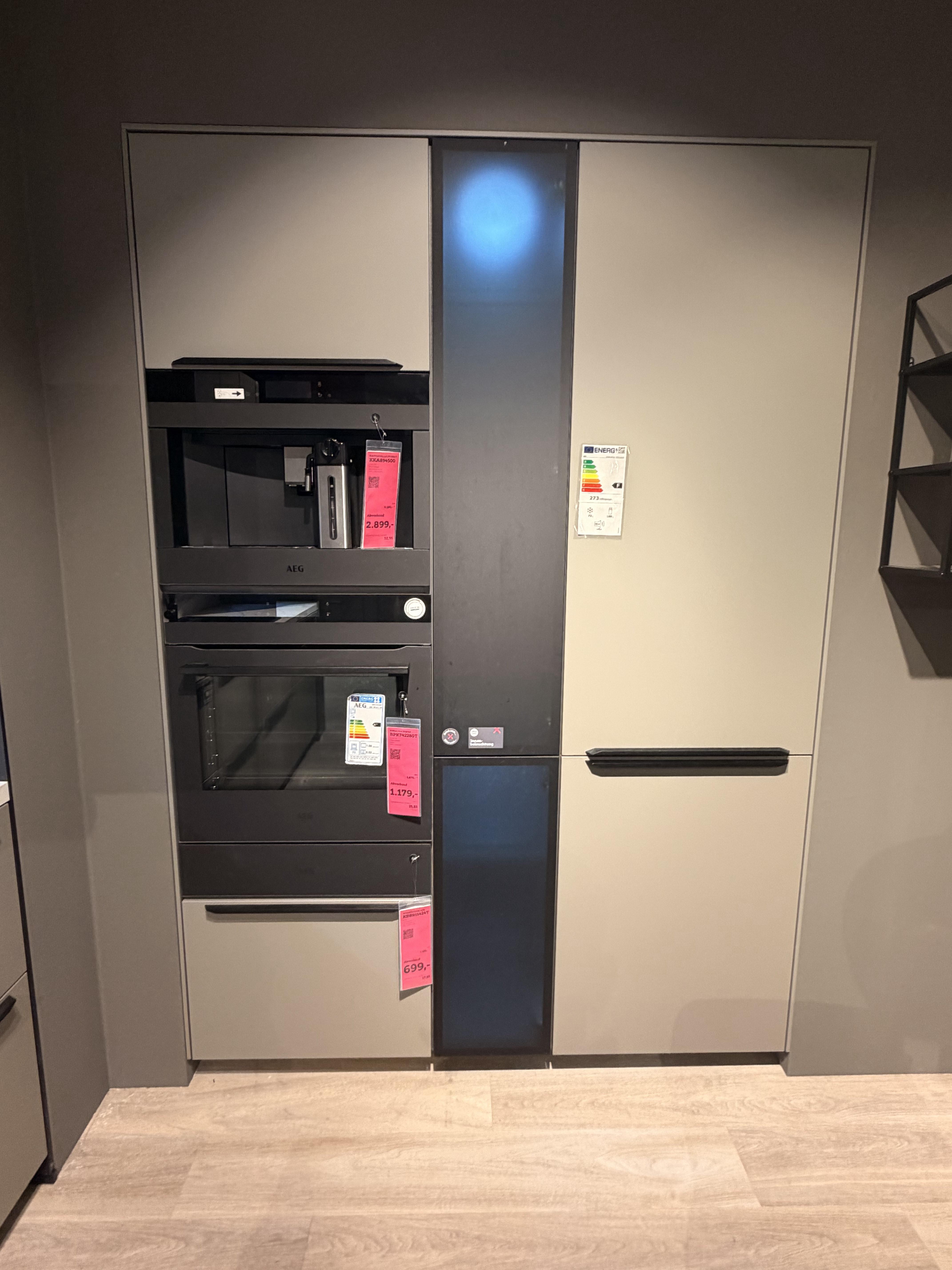 EINBAUKÜCHE EASYTOUCH - Nobilia