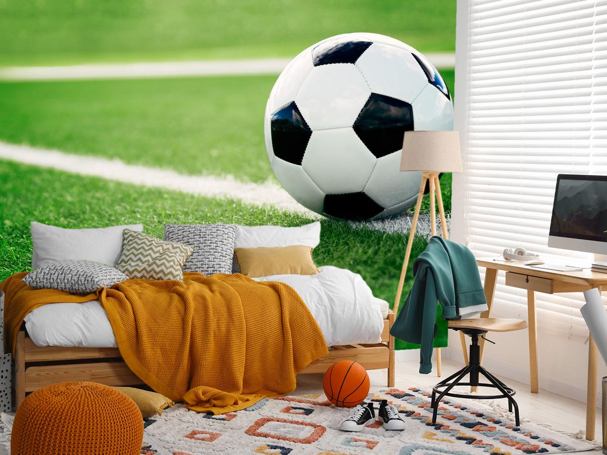 FOTOTAPETE für Jugendzimmer Fußball Grüne Rasen Stadion Sport 150x105 - Schwarz/Weiß, Papier (150/105cm) - Muralo