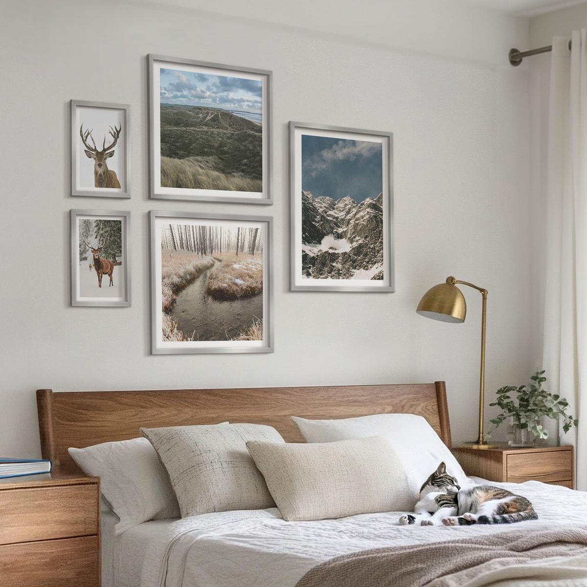 BILDER SET 5er Set - 50x50 cm & 20x30 cm & 40x60 cm Silberner Rahmen - Berge, Schnee, Hirsche, Waldlandschaft - Silberfarben, Kunststoff (40/60cm) - TULUP