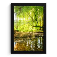 POSTER MIT RAHMENGERAHMTES BILD Wald - Landschaft - Wasser - Bäume - Sonne - Grün - Natur Poster 20x30 cm - Grün, Papier (20/30cm) - MuchoWow